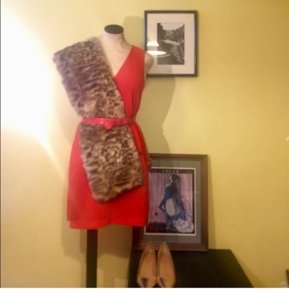 The Limited Fur Sash🔥ONE OF A KIND🔥 - Picture 2 of 4